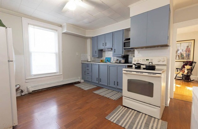 Stunning Residence Close to Oakdale & Midstate