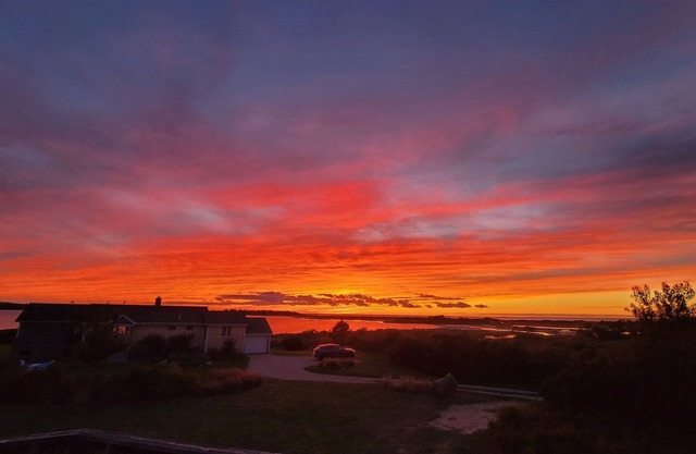 Stunning Sunsets with beach access!