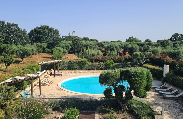 Atemberaubende neu renoviert Trullo mit privatem Pool in Landschaft Alberobello