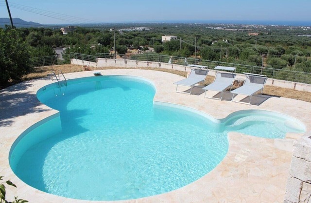 Atemberaubende Trullo mit sehr großem Pool und herrlichem Meerblick - Free WiFi