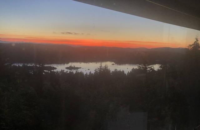 Stunning Views from a cozy space