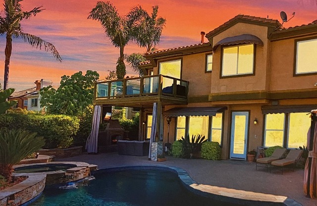 Stunning views - Estate home - entertainers delight