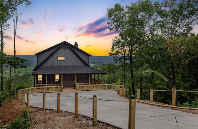 Stunning Views | Sauna | Hot tub | Bar- 2 Kitchens