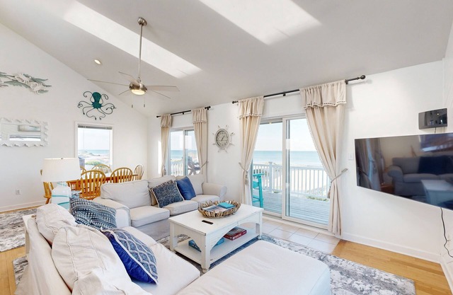 Stunning views, wild horses & modern comforts for a unique beachfront experience