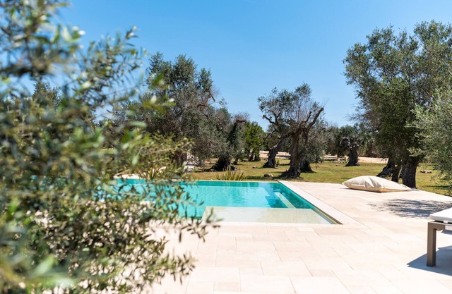 Atemberaubende Villa umgeben von Olivenbäumen – Beahost