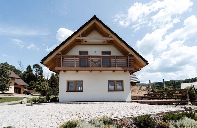 Schönes Ferienhaus für 6 Leute mit W-LAN, TV, Terrasse und Parkplatz