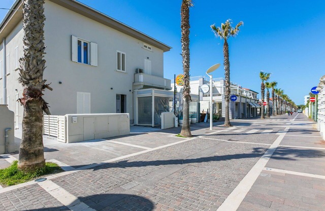 Schönes Ferienhaus mit W-LAN, Klimaanlage, TV, Terrasse, Panoramablick und Parkplatz
