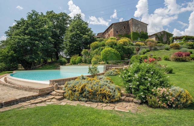 Atemberaubende Villa mit Pool in der Nähe von San Galgano / 8 Schlafzimmer - 9 Badezimmer