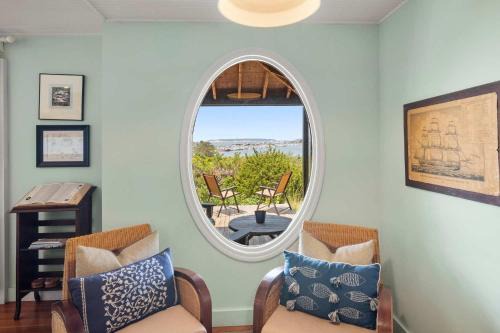 Stunning Water Views Sleeps 14