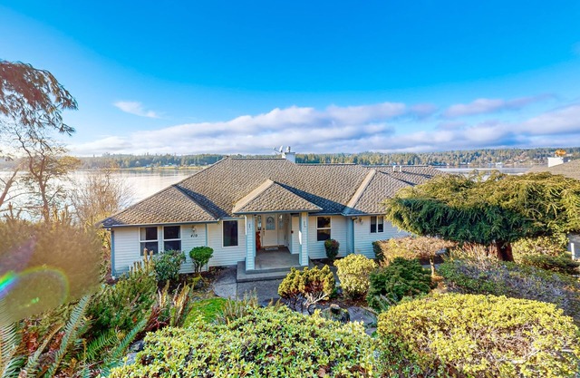 Stunning waterfront home offering breathtaking canal views
