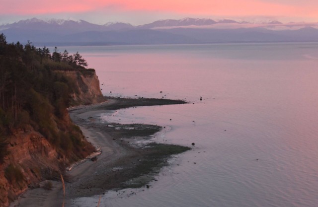 Stunningly Beautiful High Bank Waterfront Property!