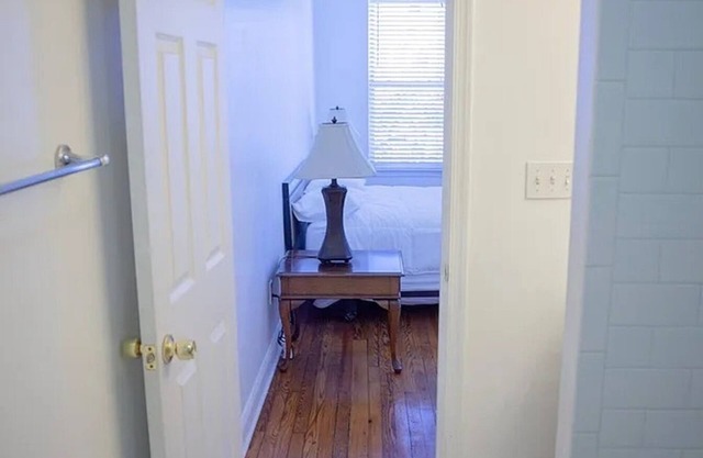 Stylish 1bed/1 bath in townhouse in Baltimore city close to Johns Hopkins & UMMC