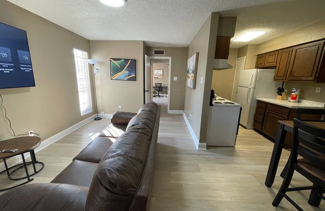 Downtown Beaumont Chic 1BR - Near Shops & Dining