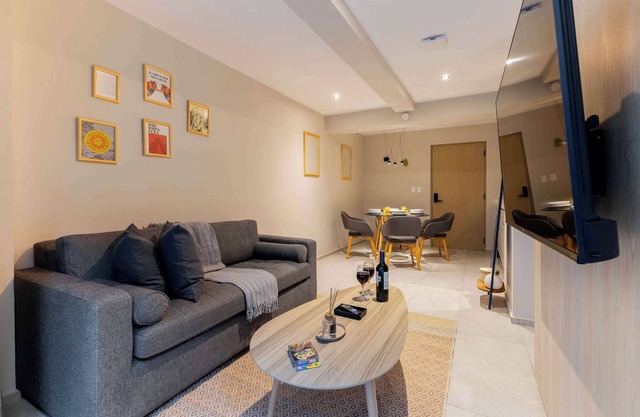 Stylish 1BR Retreat in Condesa with Private Patio