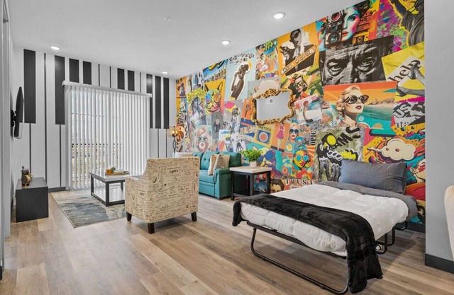 Stylish 1BR Retreat - Close to Music City Magic!
