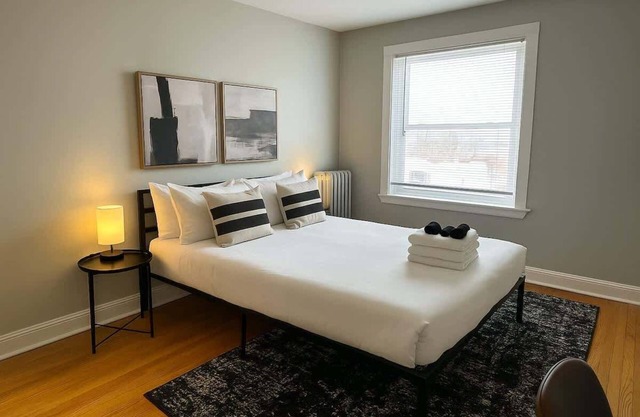 Stylish 1BR Stay in Irving Vibes