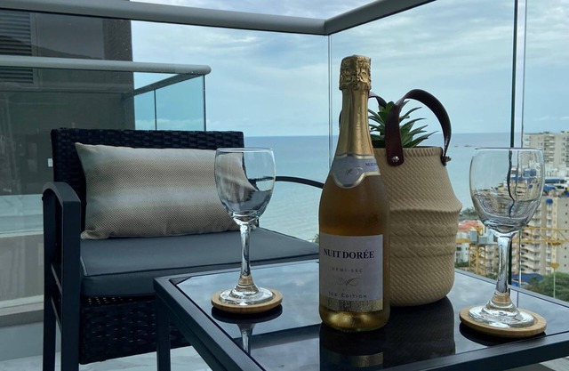 Stylish 2BR Apt in Pozos Colorados, 80m to Beach, Sleeps 6, Near Attractions