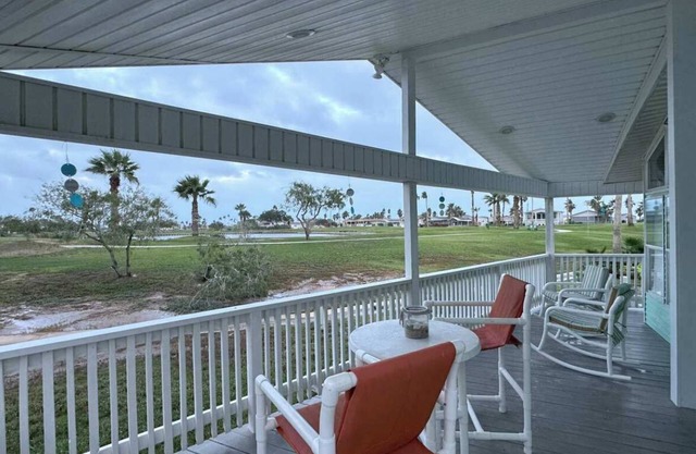 Stylish 2BR Resort Home w Patio near the Bay