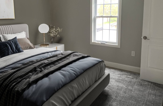 Stylish 3-bed 4-bath + Office: Modern Renovation, Pet-Friendly, Parking, Wi-fi