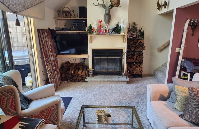 Stylish 4 Bedroom Chalet @ Holimont