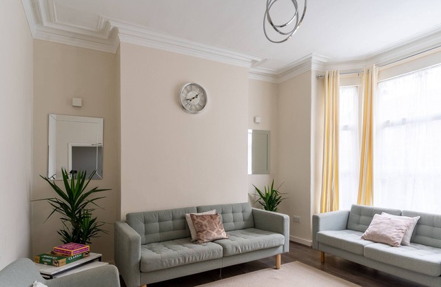 Stylish 5-Bed Home with Gym and Cinema Room