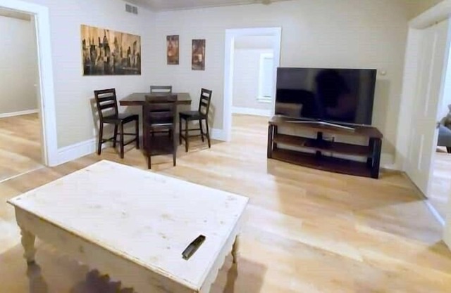 Stylish 9th St Stay in Two Rivers - Upper - Walk to the Beach and Downtown!