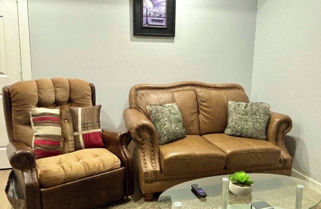 Stylish and Cozy Guest Suite