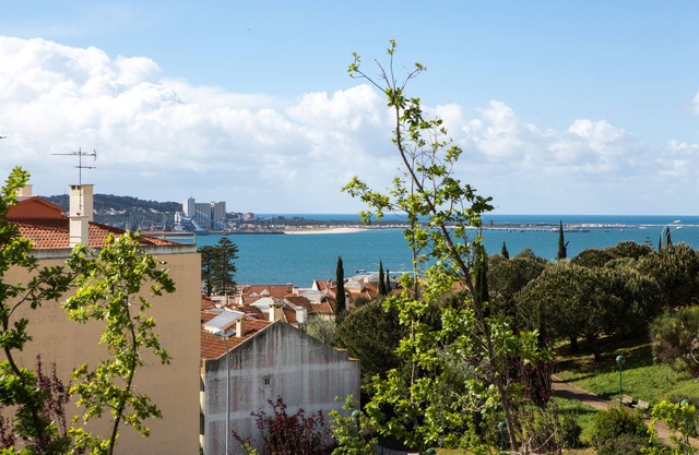 Stilvolle Wohnung zwischen Lissabon und Caiscais