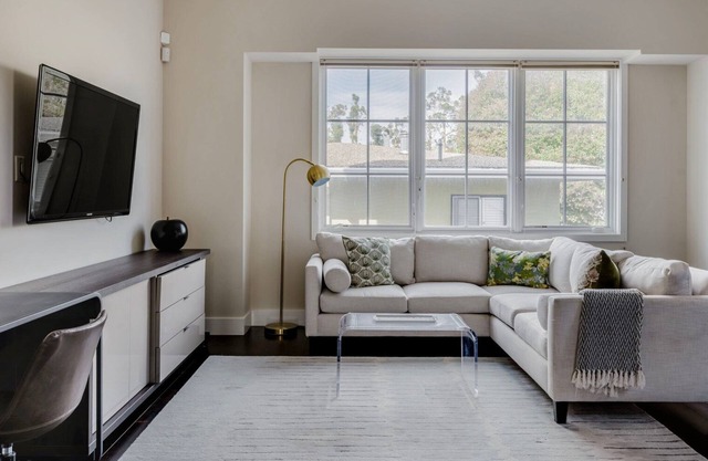 Stylish Burlingame 2BR w/ Laundry & A/C, nr Dining, by Blueground