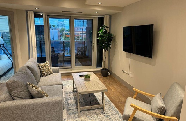 Stylish central two bed, parking