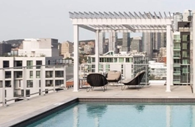Stylish Downtown Condo