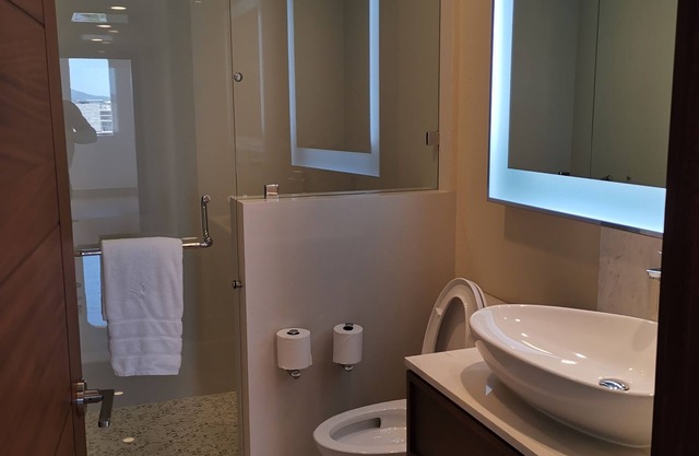 Stylish family-size condo at resort
