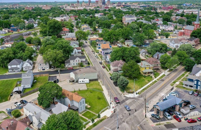 Stylish Home near Downtown-Historic Inner East
