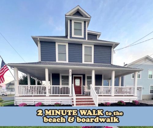 Stylish house one block to beach with linens and parking