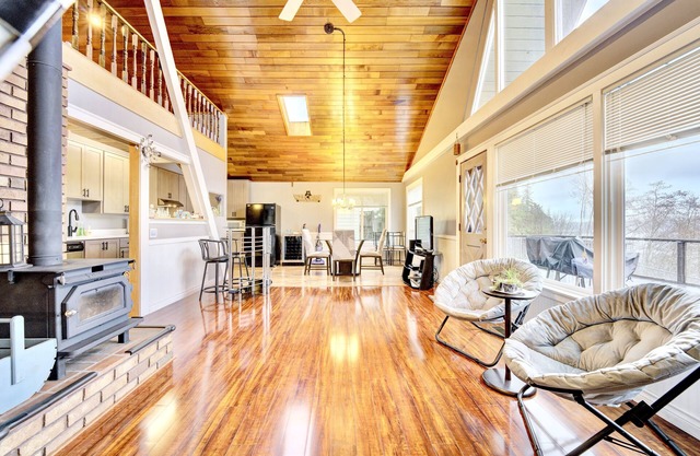 Stylish & Modern Cabin Retreat on Puget Sound!