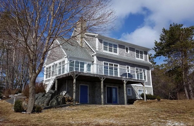 Stilvolle Oceanfront Retreat in der Nähe von Lunenburg