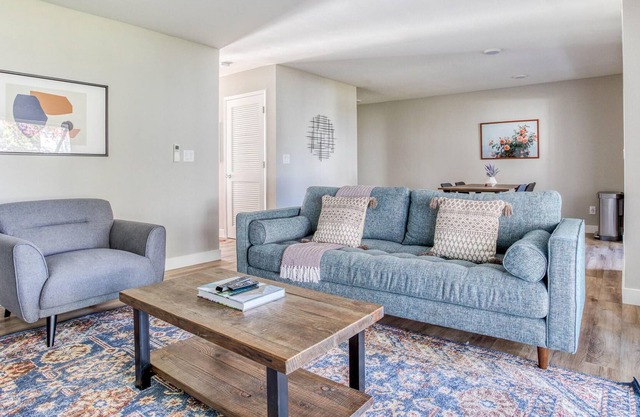 Stylish, Pet-Friendly 2BR in Cupertino + Parking