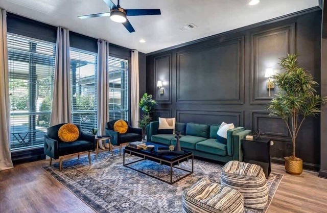 Stylish & Romantic Home, Long-term friendly, King