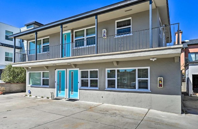 Stylish San Diego Apartment with Smart TV!