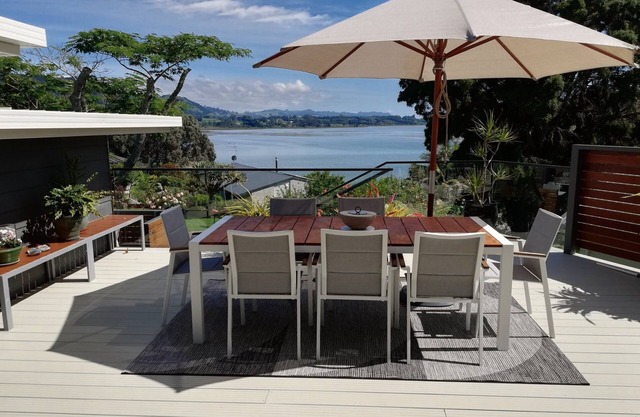 Stylish Sanctuary On The Coast