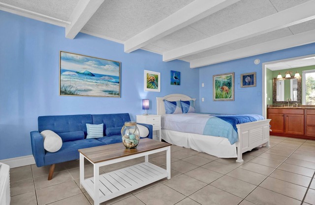 Stylish Studio Near Wrightsville Beach | Pool, Elevator, Walk to Dining