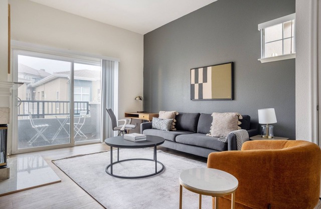 Stylish Sunnyvale 1BR w/ Gym, Pool & W/D, nr highways, by Blueground