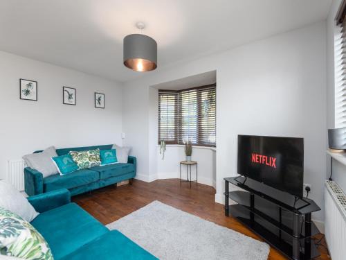 Stylish3 Bed House For 5- Central-Free Parking