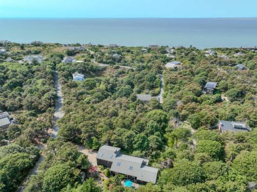 Stylistic Home and Easy Walk to the Beach
