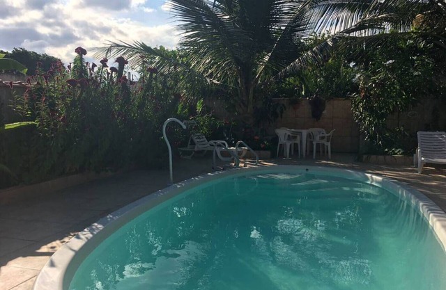 Suíte 2 com piscina e wi-fi em Caraguatatuba