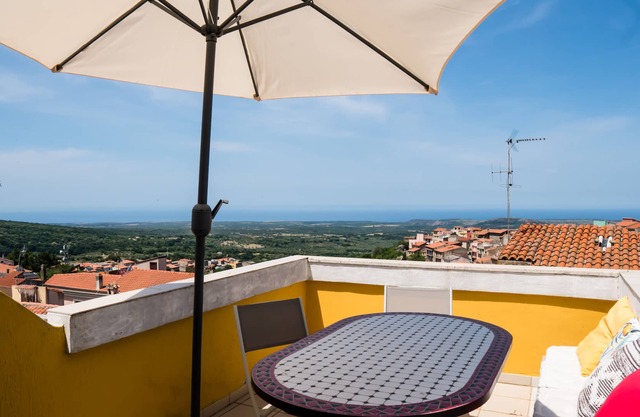 Su Palatu - Spacious house for 7 with panoramic terrace