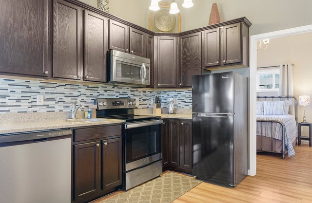 Sugar Maple at Dugan Hollow Retreats ~ Private, charming 1-bedroom Guest House