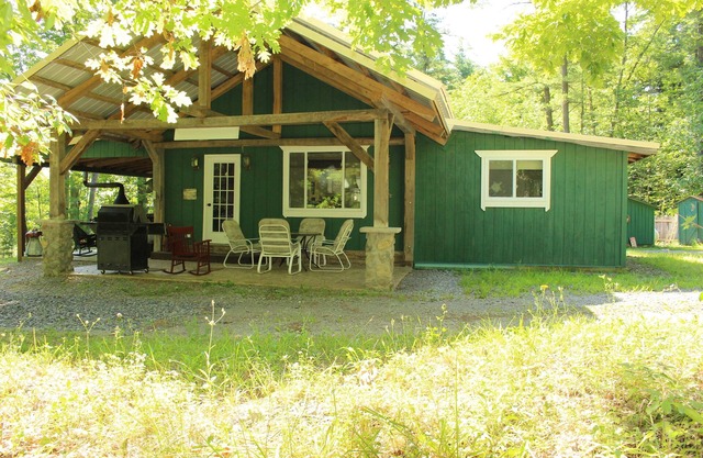 SUGAR MAPLE CHALET