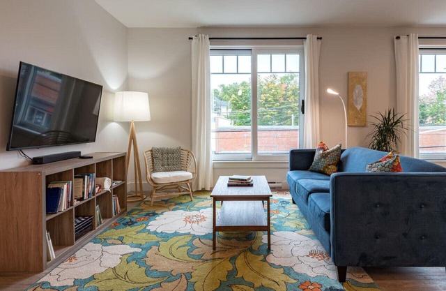 Suite 201 - 470 Main