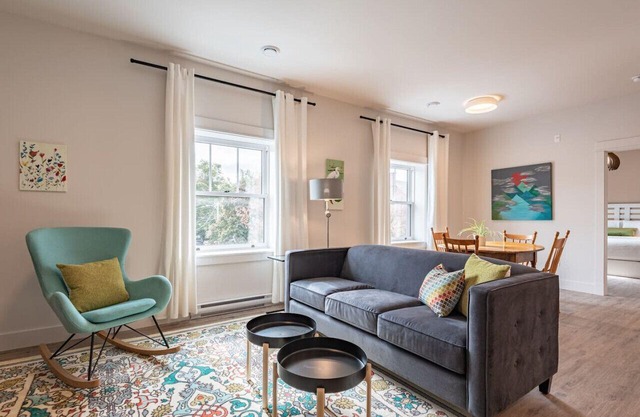 Suite 301 - 470 Main
